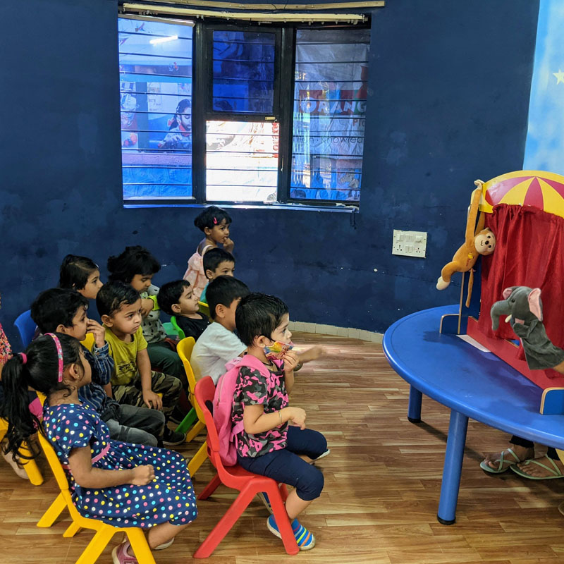 puppet show with children
